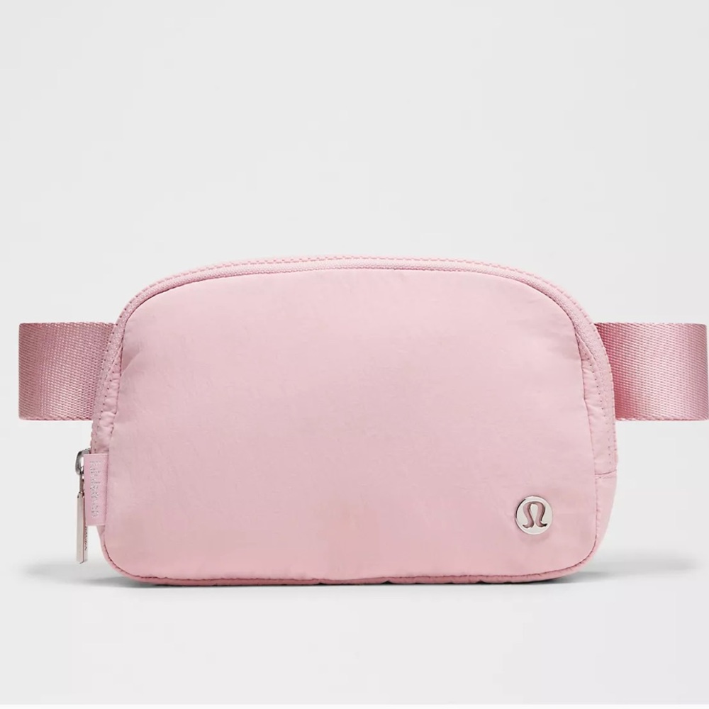 Everywhere Belt Bag 1L